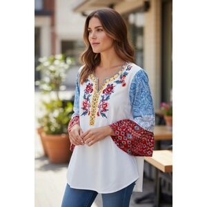 Calessa Womens‎ Size Small Embroidered Boho Pink Blue Multi Patch Tunic NWT